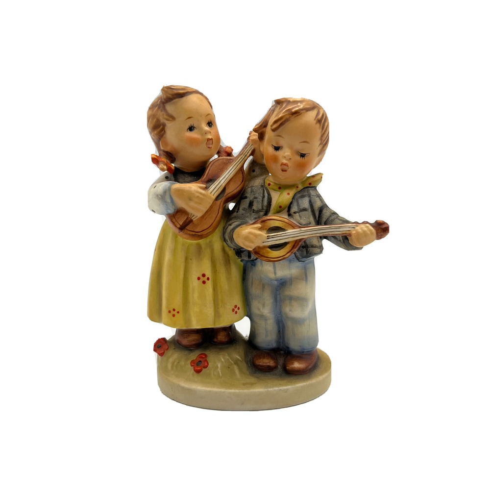 Vintage Goebel Hummel Happy Days #150 West German Figurine Boy Girl Banjo Guitar